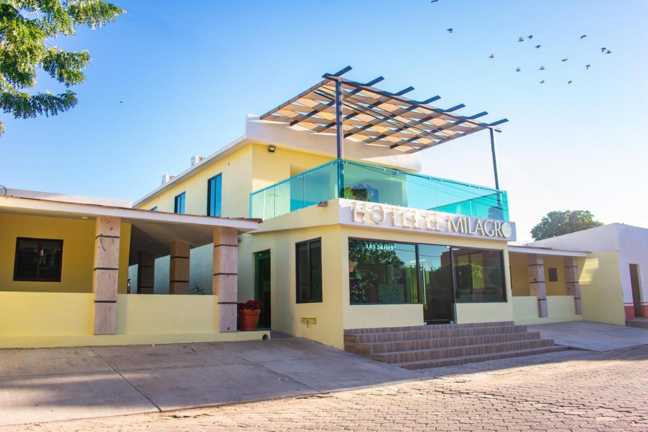 Hotel El Milagro El Fuerte Exteriör bild