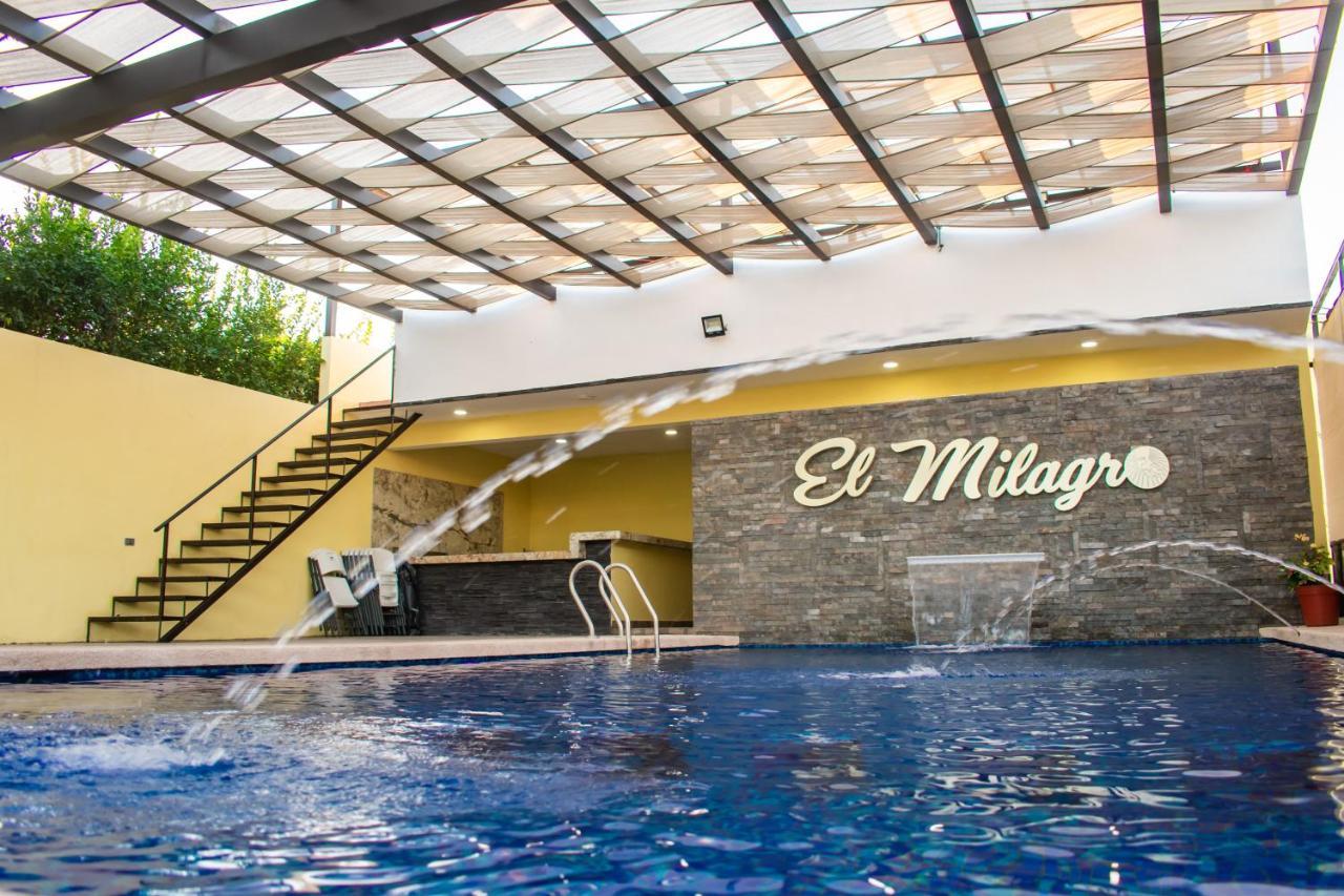 Hotel El Milagro El Fuerte Exteriör bild