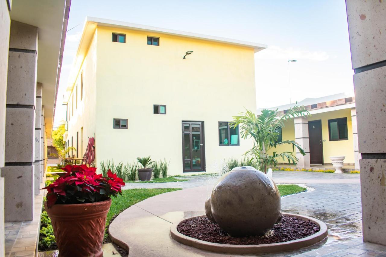 Hotel El Milagro El Fuerte Exteriör bild